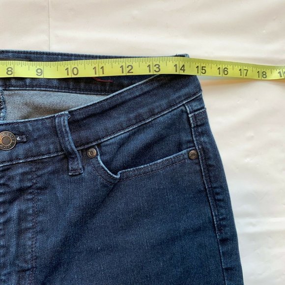 Talbots Flawless Five-Pocket Jeans Women 6 Bootcut Curvy Stretch Dark Blue Denim - Picture 8 of 10